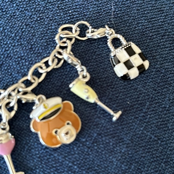 Lily Pulitzer charm bracelet with each charm clips individually interesting - Picture 17 of 17
